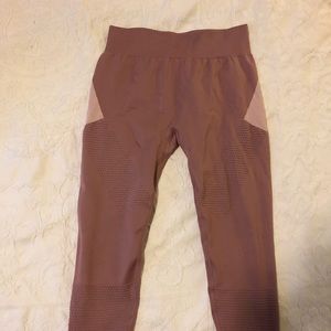 Fabletics by Ariana Grande leggings